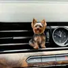 Clip de Decoração Aroma Difusor para Saída de Ar de Carro Cão Fofo Acrílico Plano Novo Produto Transfronteiriço Decoração de Ornamento para Interior de Carro