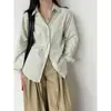 Camisa de Listras Finas Estilo Coreano Preguiçoso Ns para Mulheres Primavera 2026 Solta e Versátil Aparência Emagrecedora Jaqueta de Proteção Solar 7129
