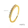Anillo Fino de Acero de Titanio con Diamantes Completos de Gran Venta, Anillo de Lujo Ligero Bicolor Oro y Plata Incrustado con Diamantes, Joyería de Moda Apilable, Venta al por Mayor en Pequeñas Cantidades