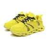 Nueva colección de otoño 2026, zapatillas casuales para hombre de talla grande con suela trenzada, zapatillas de correr de malla transpirable, adecuadas para estudiantes, disponibles para envío directo