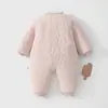 Macacão de bebê 120 gramas mais algodão acolchoado para bebê outono e inverno para sair macacão de algodão fino espessado frente e verso roupas de escalada para crianças