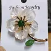 Broche, Corsage de Nicho de Alto Padrão, Luxo Acessível, Flor de Concha, Alfinete de Roupa, Fivela de Lenço de Seda, Acessórios de Casaco com Pérolas Atacado