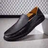 Zapatos Casuales para Hombre Zapatos Europeos y Americanos para Hombre Zapatos Trendy sin Cordones de Caña Baja Transpirables Zapatos para Conducir de Cuero de Talla Grande para Hombre Hombres
