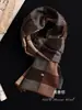 Bufanda Haiyun Gris 48 Peinado "Cuadros Neutros" Lana Merino 100% Invierno Cálido para Cuello de Mujer y Hombre