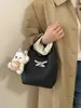 Bolso de Mano de Cuero Granulado Estilo Vintage para Mujer, Nuevo Diseño de Nicho Primavera 2026 con Hebilla de Cierre, Elegante Bolso de Hombro y Bolso Cruzado