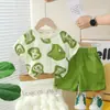 Traje Coreano Transpirable de Manga Corta para Bebé 2025 Verano Pantalón con Puño y Bolsillo de Solapa para Niño Conjunto de Dos Piezas de Manga Corta Redonda Moderno