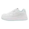 Tênis Brancos de Cor Sólida Estilo Minimalista Versáteis com Solado Grosso de Cano Baixo Sapatos Casuais para Estudantes do Ensino Médio Confortáveis para o Dia a Dia Sapatos Femininos Venda por Atacado