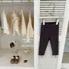 [Ropa Infantil Leen] Diseño Original Otoño e Invierno Niñas Suéter de Puntos Kt Leggings Marrones Conjunto de Dos Piezas Estilo Coreano