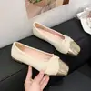 Gorros cuadrados de un paso sin cordones estilo hada wanwan little CC mocasines de boca poco profunda suaves zapatos de suela blanda mujer