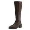 Otoño 2026 Nueva Calle Chica Genial Guapo Versátil Botas Altas de Caballero Punta Cuadrada Tacón Grueso Botas Largas Hasta la Rodilla