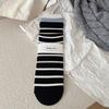 Meias Femininas Outono e Inverno Novas Costura Dupla Estilo Coreano Ins Color Block Listradas Meia de Cano Médio Meias Tendência Meias Femininas Meias Largas