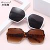 Nuevas gafas de sol tendencia para conducir gafas de sol para mujer tiembla con gafas de sol de moda 5226 fábrica en venta