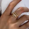 Anillo Abierto de Tres Anillos para Uña con Circonita Micro-Pavimentado, Diseño de Nicho Personalizado, Anillo de Lujo Accesible para Mujeres, Lujo Accesible, Sensación de Alta Gama