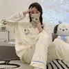 Pijama Feminino Primavera e Outono Novo Estilo Manga Longa Fino Tamanho Grande Desenho Animado Fofo Conjunto de Duas Peças Casual Para Casa Pode Ser Usado Fora