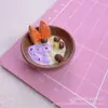 Comida simulada pintada e bolo de brinquedo tigela de frutas acessórios de resina cola de creme chaveiro pingente diy adesivo para geladeira de carro