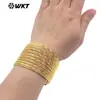 Wt-Jf356 Pulsera Brazalete Grande Abierta con Forma de Alambre Dorado Texturizado Personalizado de Latón Joyería Vintage para Niñas