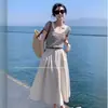 Camiseta de Punto de Manga Corta a Rayas con Cuello en U de Contraste para Mujer, Primavera y Verano, Casual de Gama Alta, Acortadora de Edad