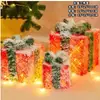 Decoración navideña arte en hierro caja de regalo luminosa juego de tres piezas adorno de exhibición arreglo de escena de árbol de Navidad