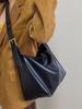 Bolsa de Ombro Simples Nova Moda Verão 2025 para Mulheres Bolsa Transversal Tendência para Mulheres Bolsa de Grande Capacidade para Mulheres