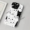 Funda de teléfono de gato de dibujos animados simple en blanco y negro, diseño personalizado, impresión de alta definición, cobertura total, funda de teléfono a prueba de caídas para iPhone