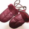 Luvas de Lã Real de Inverno para Crianças Pele Integrada Pele de Ovelha Exterior Quente Cordão para Pendurar Espessas Luvas de Bebê