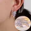Pendientes de Hoja de Circonita de Lujo Transfronterizos, Pendientes de Ala Super Brillantes de Moda, Pendientes Exquisitos para Vestir de Noche