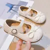 Zapatos de vestir individuales para niña, zapatos de princesa, nueva colección otoño 2026, bailarinas de suela blanda, zapatos para niños, zapatos de cuero para actuación y ocasiones formales