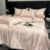 Colcha de Verano Fresca Lyocell Tencel de Gama Alta Lavable a Máquina Colcha de Aire Acondicionado Seda de Hielo Colcha de Verano Juego de Cuatro Piezas Sensación Fresca de Verano Colcha Delgada