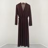 Vestido Preto para Mulheres, Coleção Outono 2022, Manga Longa, Ajuste na Cintura, Malha Fina 16 Gauge, Lavável à Máquina, Vestidinho Preto Decote V, Moderno e Versátil