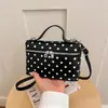 Bolso pequeño cuadrado tipo caja INS estilo coreano para mujer, bandolera individual, bolso de mano de lunares elegante popular este año, bolso tote pequeño, transfronterizo