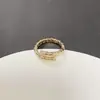 Anel Cobra Osso de Cobra Diamante Luz Luxo Médio Antigo Alta Qualidade Elegante Aberto Ajustável Design de Nicho Pequeno Diamante Cobra