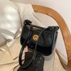 Popular transfronterizo este año bolso cuadrado pequeño para mujer 2024 otoño e invierno nuevo bolso bandolera retro de alta gama