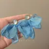 Brincos de Chiffon Azul com Atmosfera Super Fada à Beira-Mar Design Exclusivo Brincos de Temperamento Suave Brincos Estilo Férias