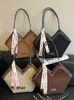 Bolso tote retro mate estilo coreano para mujer, nuevo modelo otoño e invierno 2026, simple, moderno, de alta gama, para llevar en el hombro y debajo del brazo