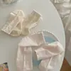 Calcetines Blancos con Ribete de Encaje para Mujer, Diseño Hueco en Forma de Corazón, Calcetines Largos Finos Transpirables de Verano, Calcetines Frescos y Sencillos de Color Sólido con Encaje hasta la Mitad de la Pantorrilla