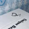 Pendientes de Alfiler Recto de Trébol de Cuatro Hojas con Circonita Verde Brillante, Elegantes y Versátiles, Pendientes de Trébol de Cuatro Hojas Frescos y con Estilo
