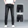Pantalones Vaqueros Finos de Verano para Hombre Corte Slim Favorecedores Pierna Recta Todos los Canales Casual de Gama Alta Pantalones Largos Moda Masculina Simple