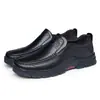 Zapatos de Cuero Nuevos de Primavera 2026 para Hombres Mayores Zapatos Casuales para Hombres Zapatos para Hombres de Mediana Edad Zapatos de Papá Suela de Goma Piel de Vaca de Primera Capa