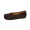 Wei Wei Girl 8293-7 Sapatos Retro de Camurça com Biqueira Dividida e Salto Bloco Plissado Sapatos de Salto Único para Mulheres Sapatilhas Versáteis