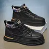 Nuevos Zapatos de Hombre de Otoño Transpirables Botas Altas Estilo Martin Tendencia Versátil para Hombre Suela Gruesa Botas de Trabajo Casuales Zapatos de Piel Botines