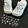 Accesorios para Zapatos Croc Negro y Plateado Camelia Brillante DIY Flor de Zapato de Pedrería de Alta Gama Hebilla de Zapato Joyería de Perlas Accesorios