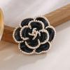 Broche de camelia elegante con ramillete estilo Chanel de estilo coreano, joyería de fábrica, venta al por mayor, disponible en stock, para mujer