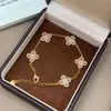 Pulseira Cruz Vajra Diamantada, Banho de Ouro 24K, Conserva a Cor, Luxo Leve, Vintage Francês, Acessório de Alta Qualidade