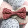 Pajarita de algodón para hombre moda casual letras inglesas boda pajarita de novio cuello flor punto al por mayor