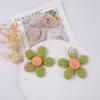 Nuevos accesorios para el cabello de flor de cinco pétalos perforada, accesorios para la ropa, accesorios multiusos, ventas directas de fábrica
