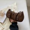 Bolso Pequeño Cruzado de Hombro Estilo Vintage de Gama Alta para Mujer, Bolso Cuadrado Versión Coreana, Bolso Baguette Nuevo de Moda 2025 Más Vendido