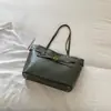 Bolsa de Cor Sólida Grande Capacidade 2026 Outono Nova Alta Qualidade Personalidade Casual Bolsa Tote Trabalho Deslocamento Bolsa de Ombro Único