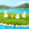 Micro Paisagem de Musgo Criativa Fofa Boneca Pato Pequeno Decoração DIY Miniatura Mini Enfeites de Resina