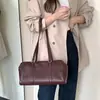 Bolso Boston de Cuero Curtido Vegetal 2025 Nuevo Bolso de Bolos Gran Capacidad Asa Larga Bolso de Hombro de Cuero Genuino para Mujer Estilo Minimalista