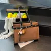 Otoño e Invierno 2025 Estilo Coreano Retro Más Fácil de Combinar Bolso Grande de Hombro Bolso de Mano Texturizado de Gran Capacidad Estilo Universitario Bolso Grande para Viajes